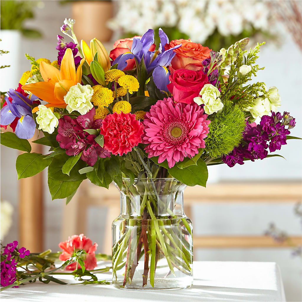 Bold & Bright – A Florist Original – Fleuristerie Marie-chantal, Shawinigan PQ