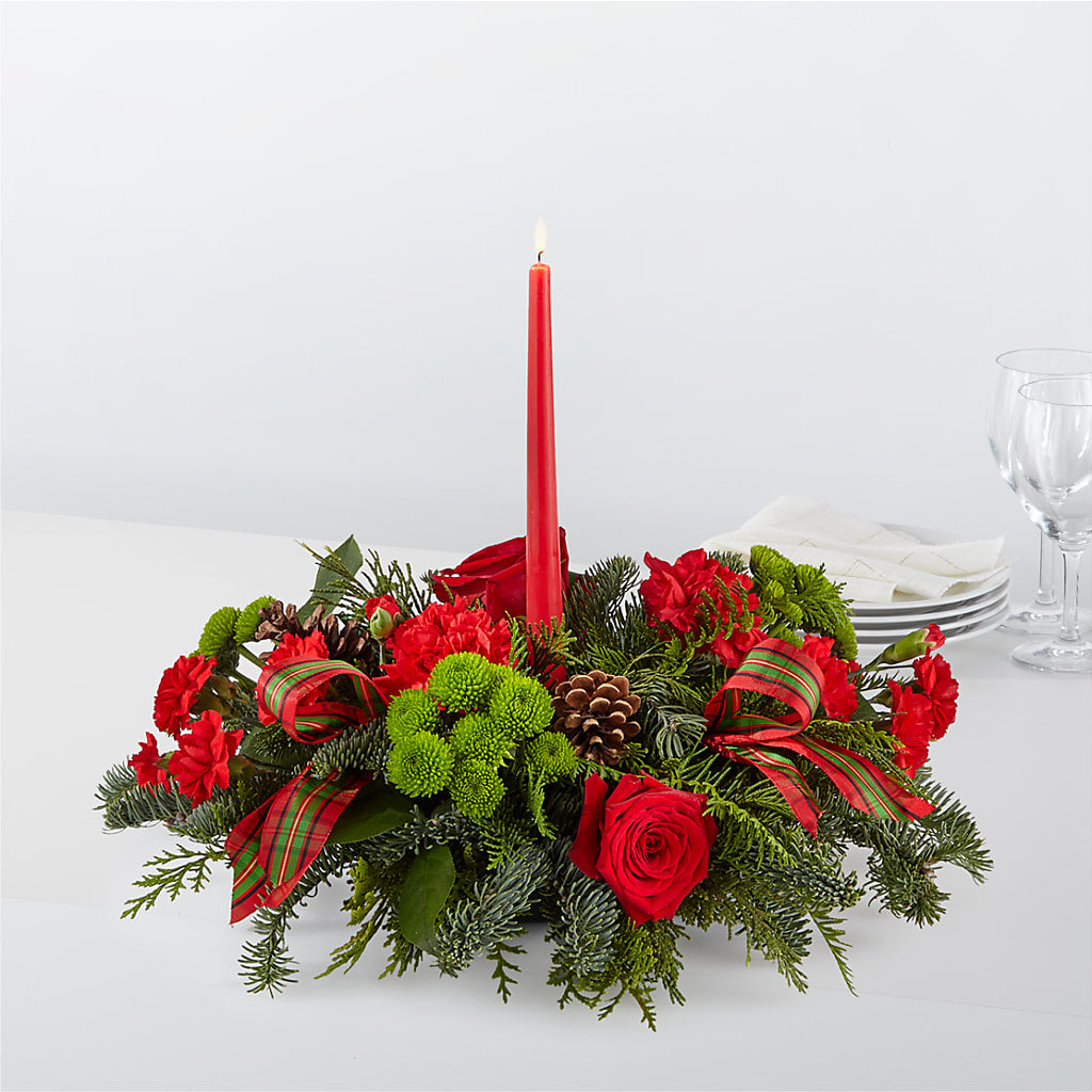 By the Candlelight Centerpiece – Fleuristerie Marie-chantal, Shawinigan PQ