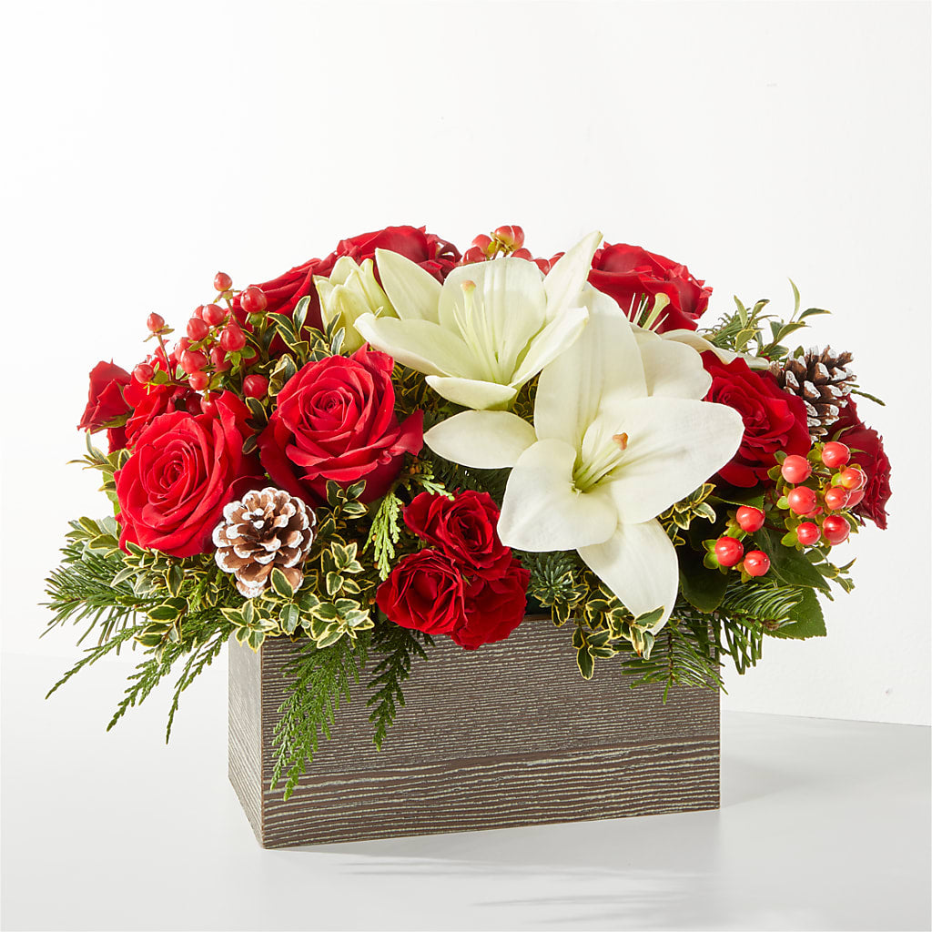 Snowy Wonderland Bouquet – Fleuristerie Marie-chantal, Shawinigan PQ