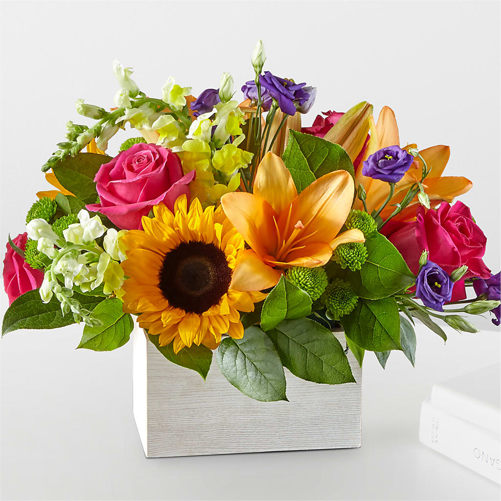 Best Day Box Bouquet – Fleuristerie Marie-chantal, Shawinigan PQ