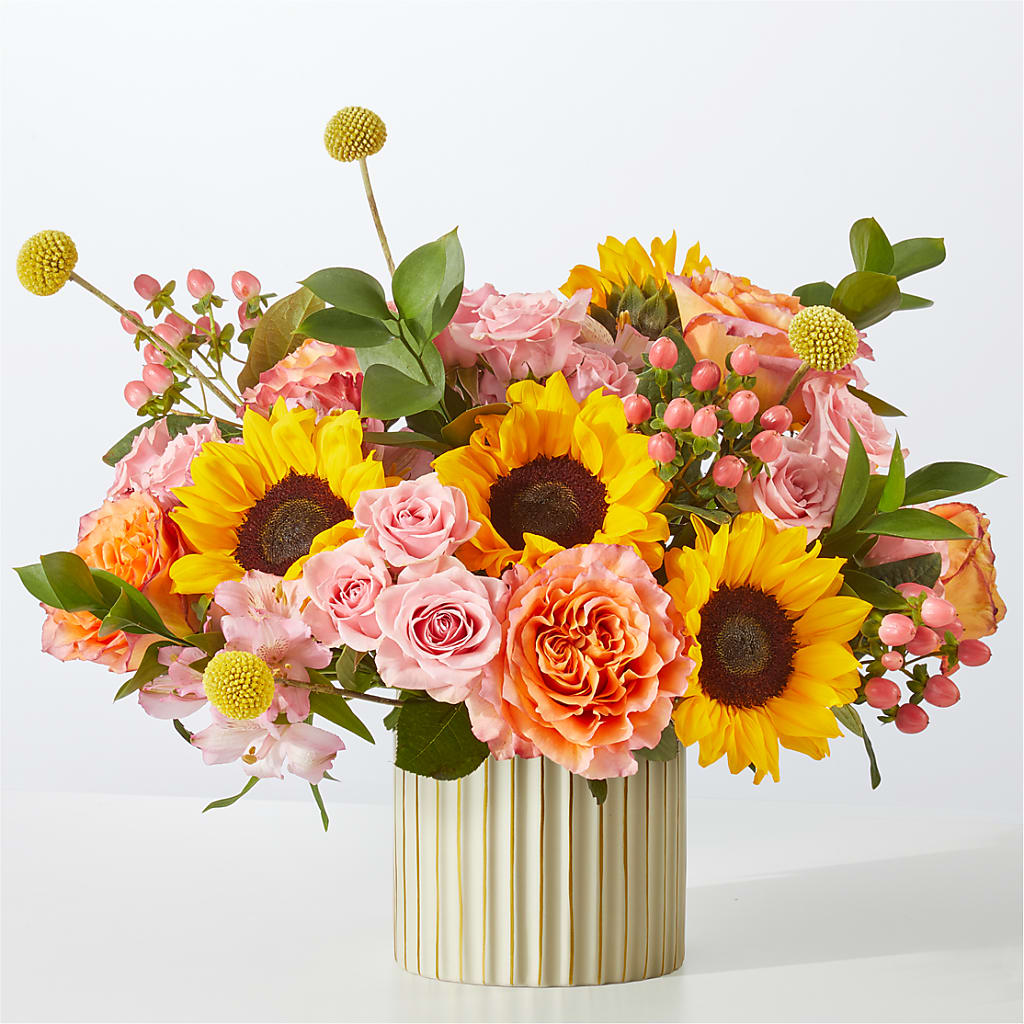 Sun's Out Bouquet – Fleuristerie Marie-chantal, Shawinigan PQ