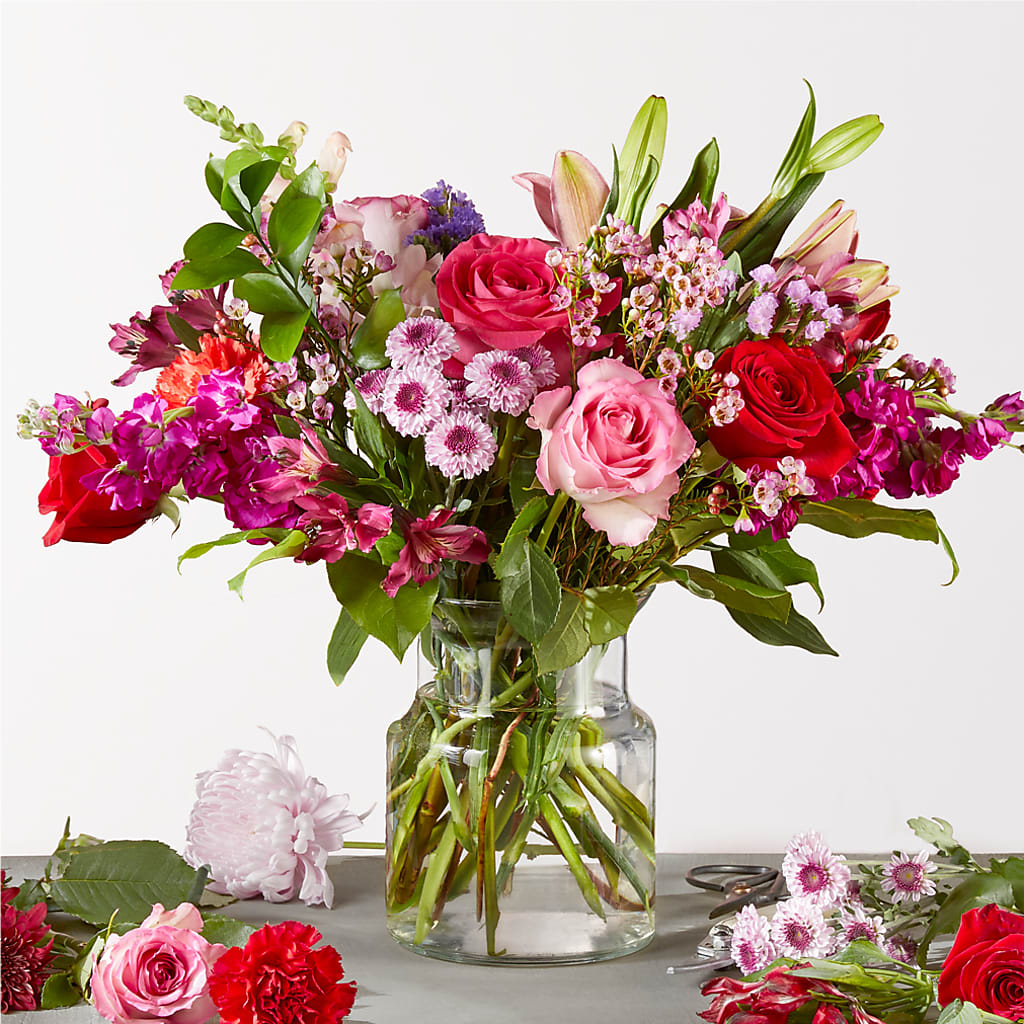 Regal Jewel – A Florist Original – Fleuristerie Marie-chantal, Shawinigan PQ