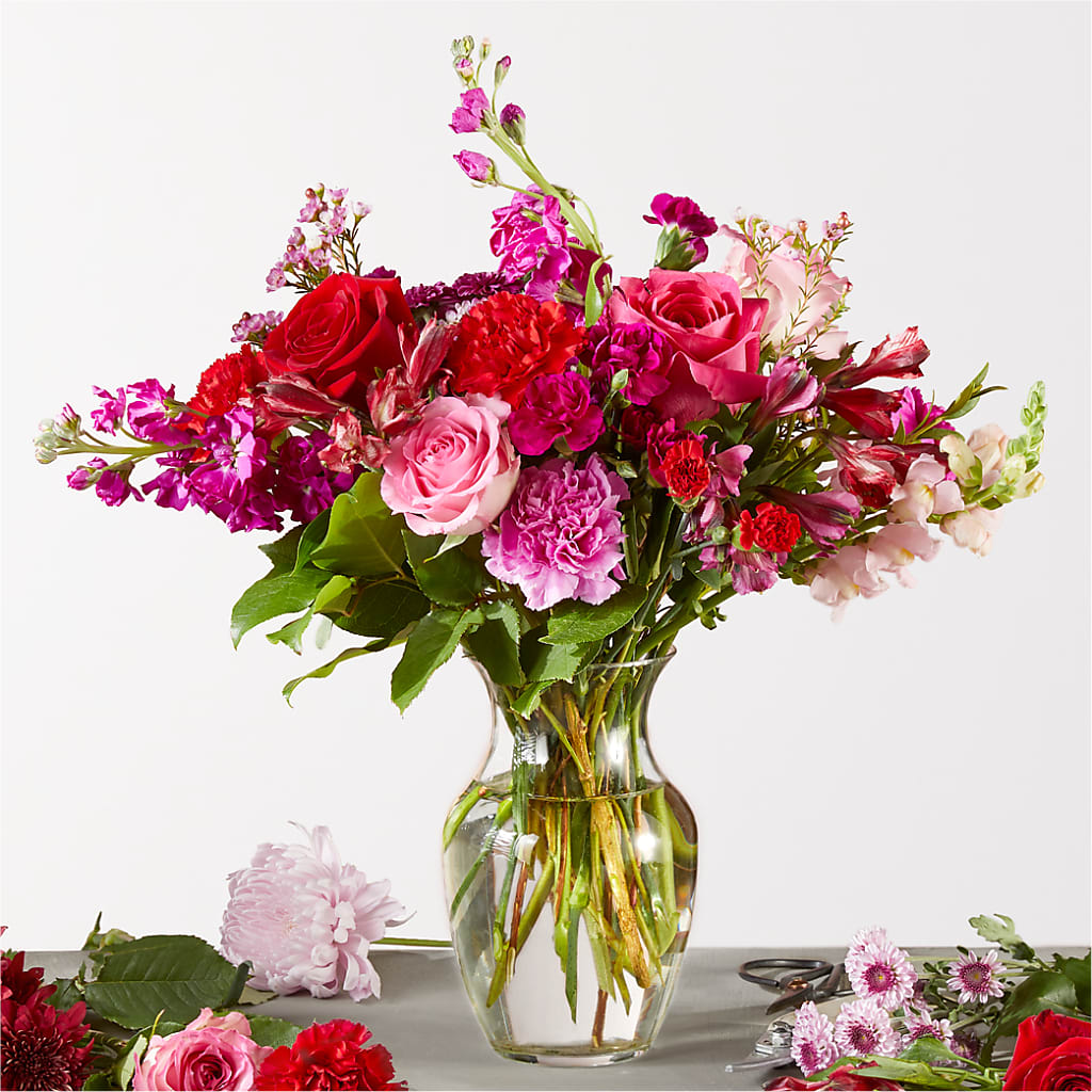 Regal Jewel – A Florist Original – Fleuristerie Marie-chantal, Shawinigan PQ