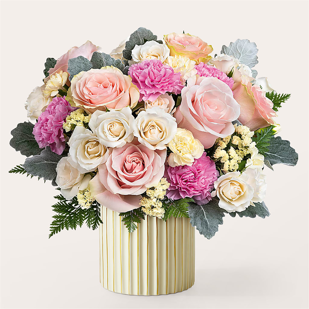Blissful Moments Bouquet with Ivory Vase – Fleuristerie Marie-chantal, Shawinigan PQ
