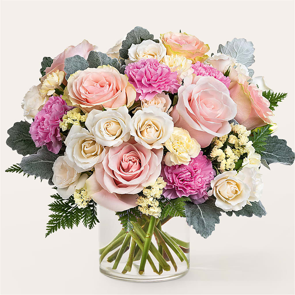 Blissful Moments Bouquet – Fleuristerie Marie-chantal, Shawinigan PQ