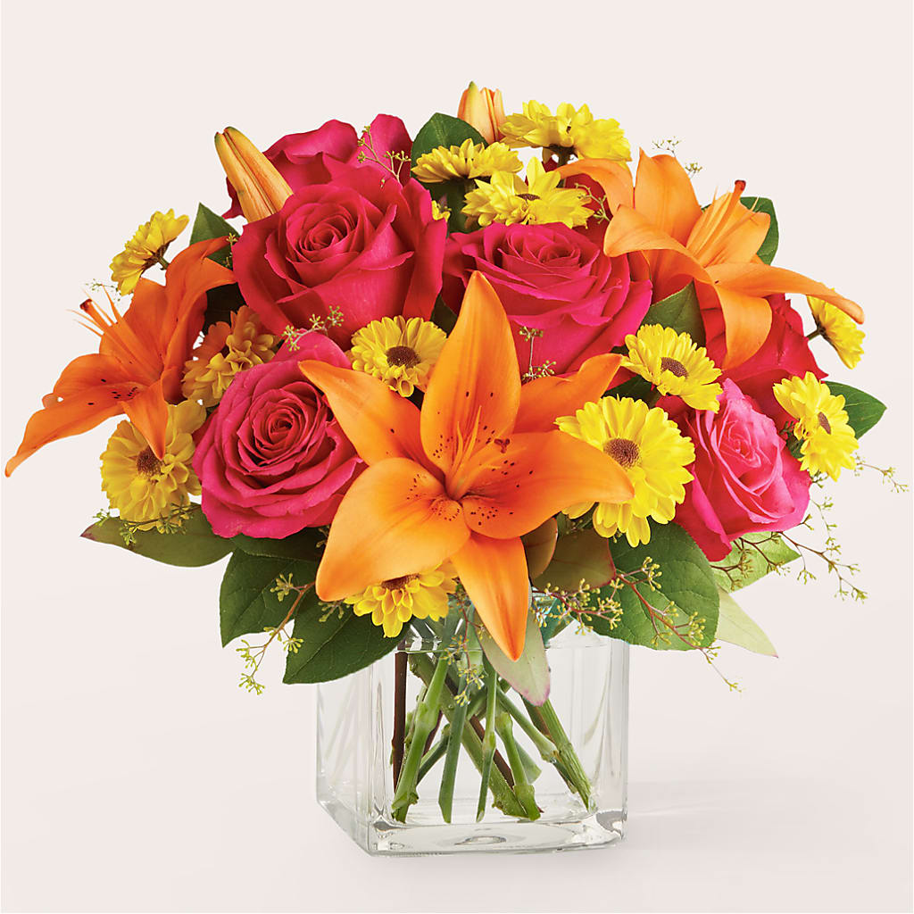 Neon Lights Bouquet – Fleuristerie Marie-chantal, Shawinigan PQ