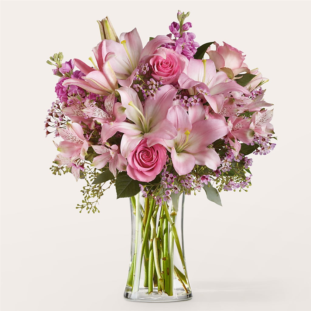 Gentle Gesture Bouquet – Fleuristerie Marie-chantal, Shawinigan PQ