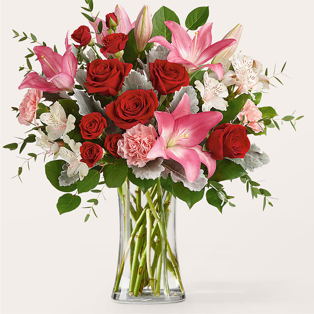 Everything to Me Bouquet – Fleuristerie Marie-chantal, Shawinigan PQ