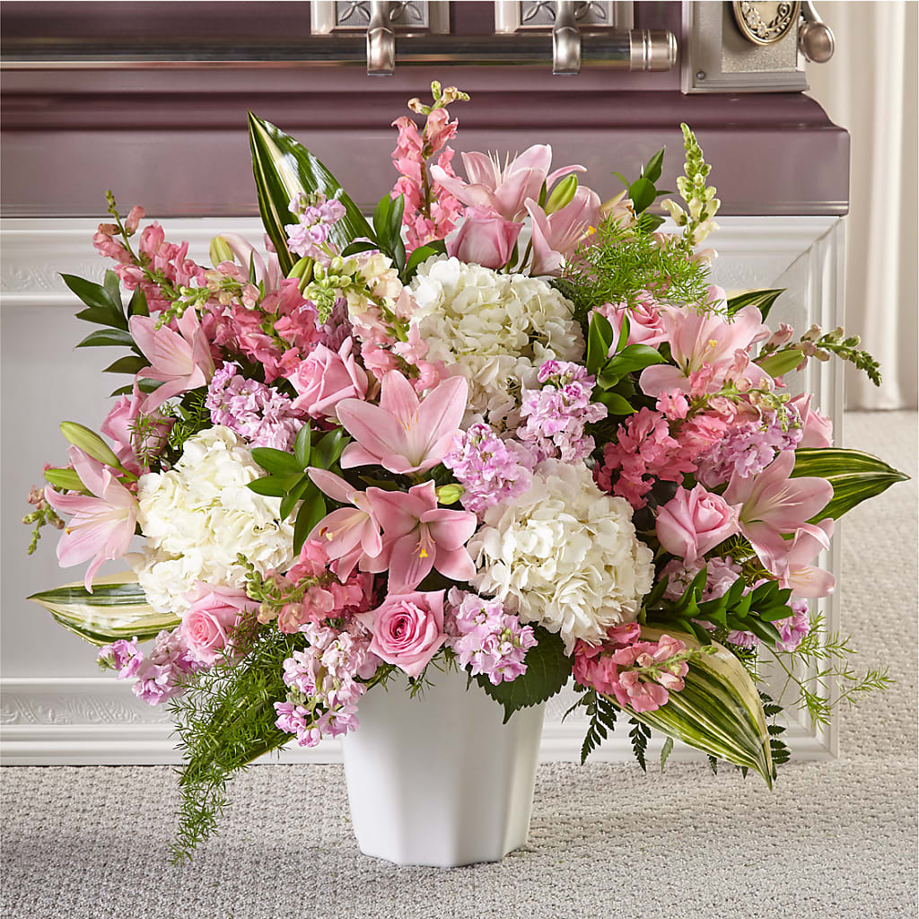 Simply Serene Floor Basket – Fleuristerie Marie-chantal, Shawinigan PQ