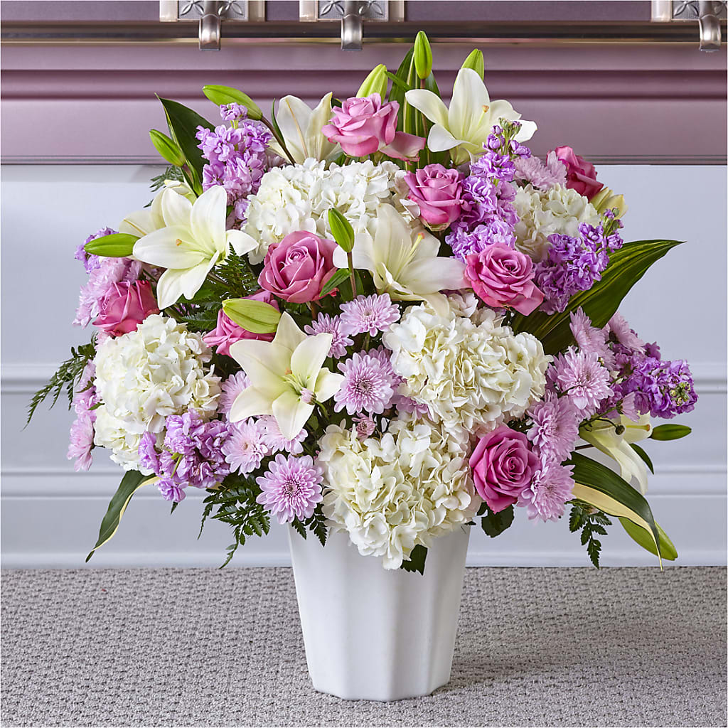 Heaven Sent Floor Basket – Fleuristerie Marie-chantal, Shawinigan PQ