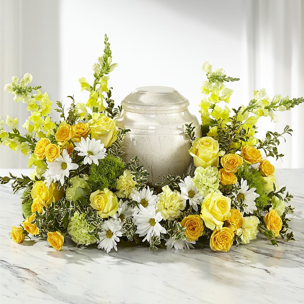 Graceful Love Cremation Adornment – Fleuristerie Marie-chantal, Shawinigan PQ