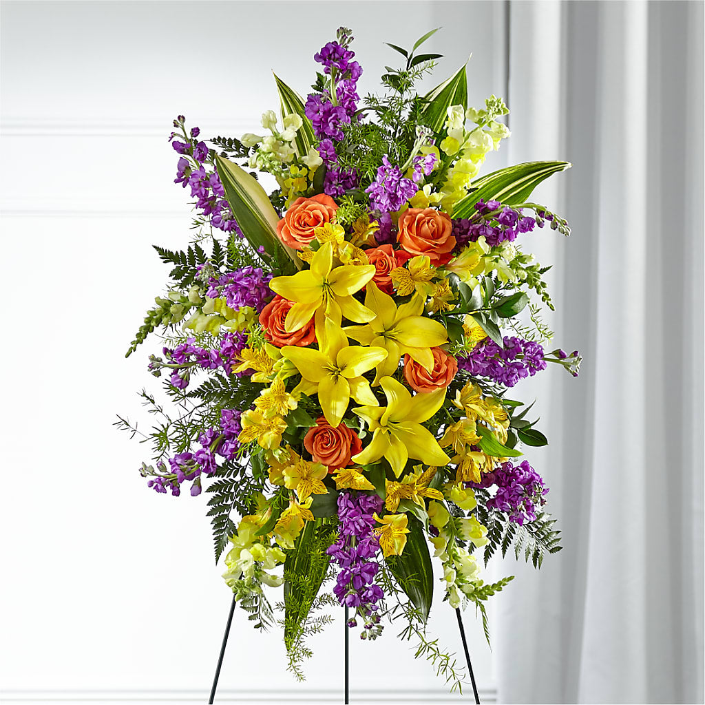 Thoughtful Prayers Standing Spray – Fleuristerie Marie-chantal, Shawinigan PQ