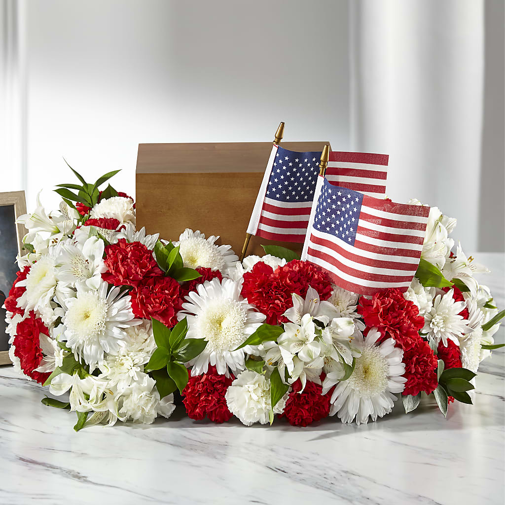 Spirit of Patriotism Cremation Adornment – Fleuristerie Marie-chantal, Shawinigan PQ