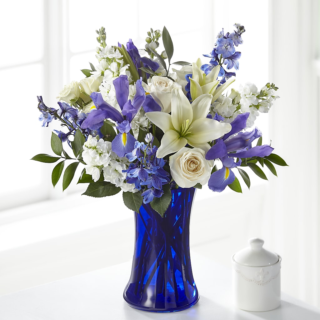 Calming Comfort Bouquet – Fleuristerie Marie-chantal, Shawinigan PQ