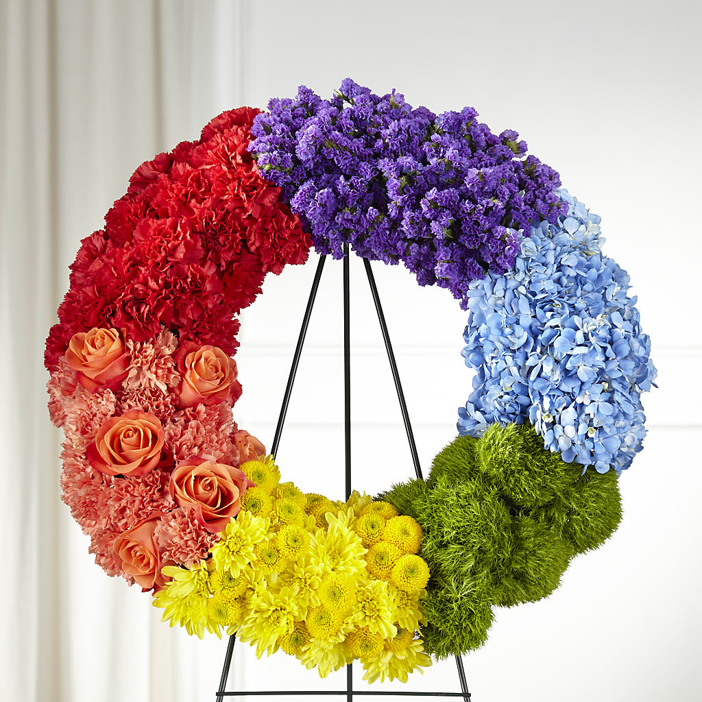 Circle of Love Wreath – Fleuristerie Marie-chantal, Shawinigan PQ