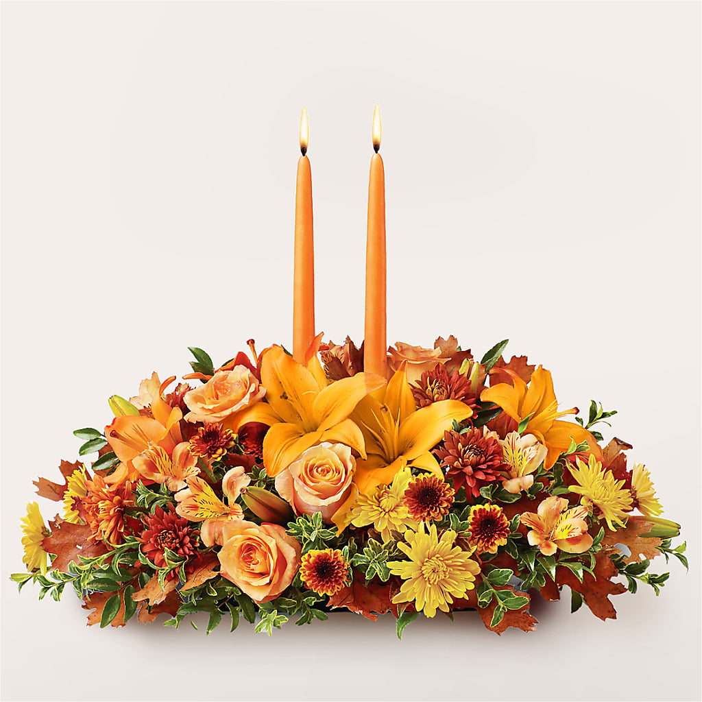 Traditions Centerpiece – Fleuristerie Marie-chantal, Shawinigan PQ