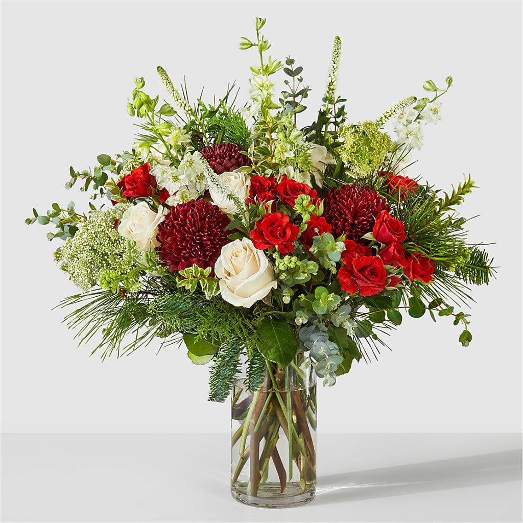 Favorite Traditions Bouquet – Fleuristerie Marie-chantal, Shawinigan PQ