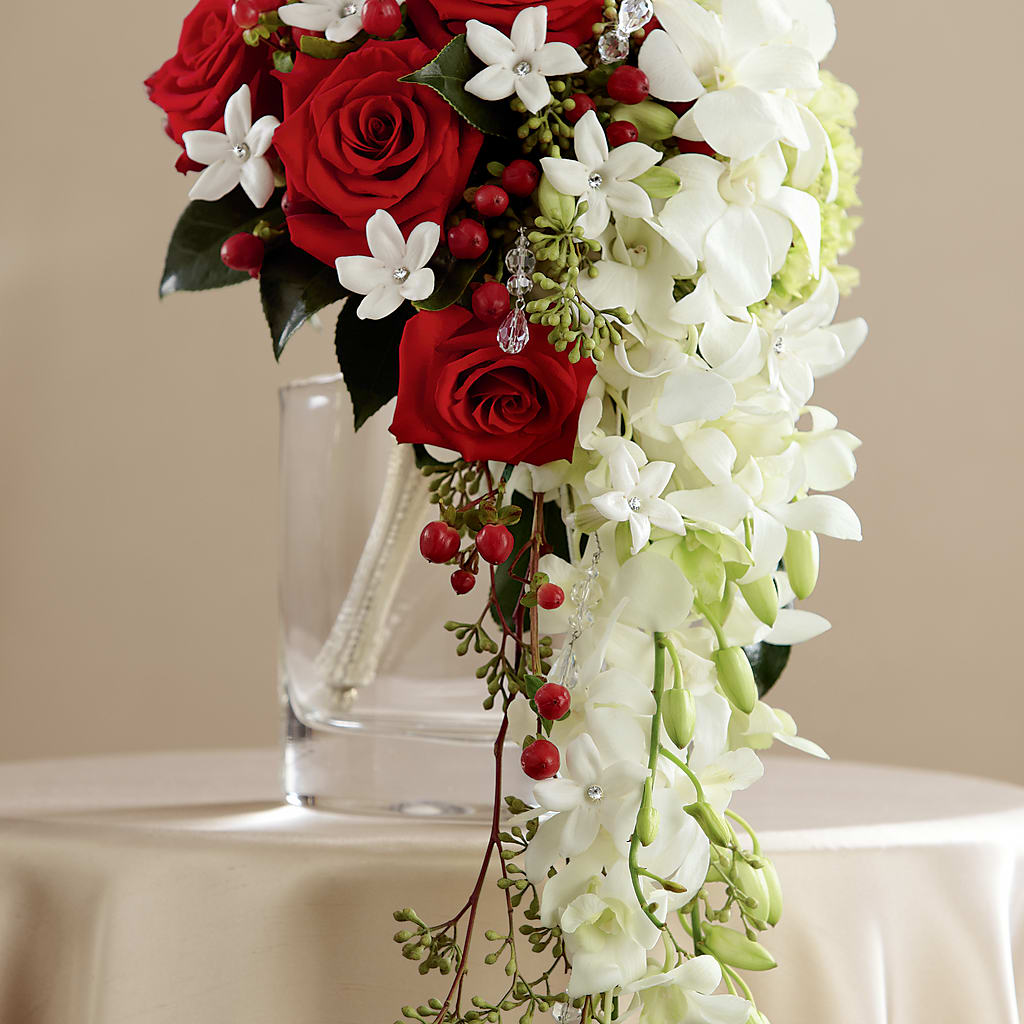 Here Comes the Bride Bouquet – Fleuristerie Marie-chantal, Shawinigan PQ