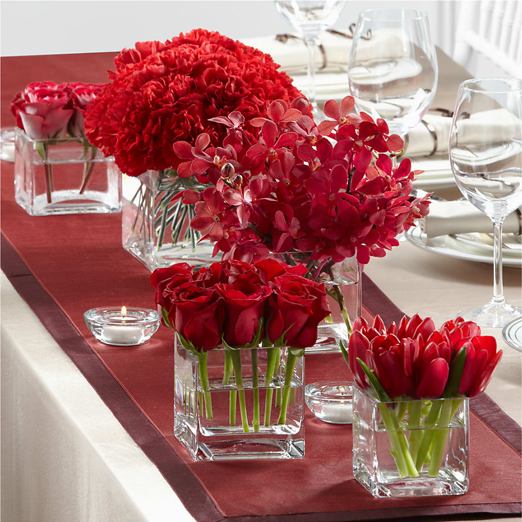 Modern Grace Centerpiece – Fleuristerie Marie-chantal, Shawinigan PQ