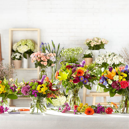 Bold & Bright – A Florist Original –  Fleuristerie Marie-chantal, Shawinigan PQ
