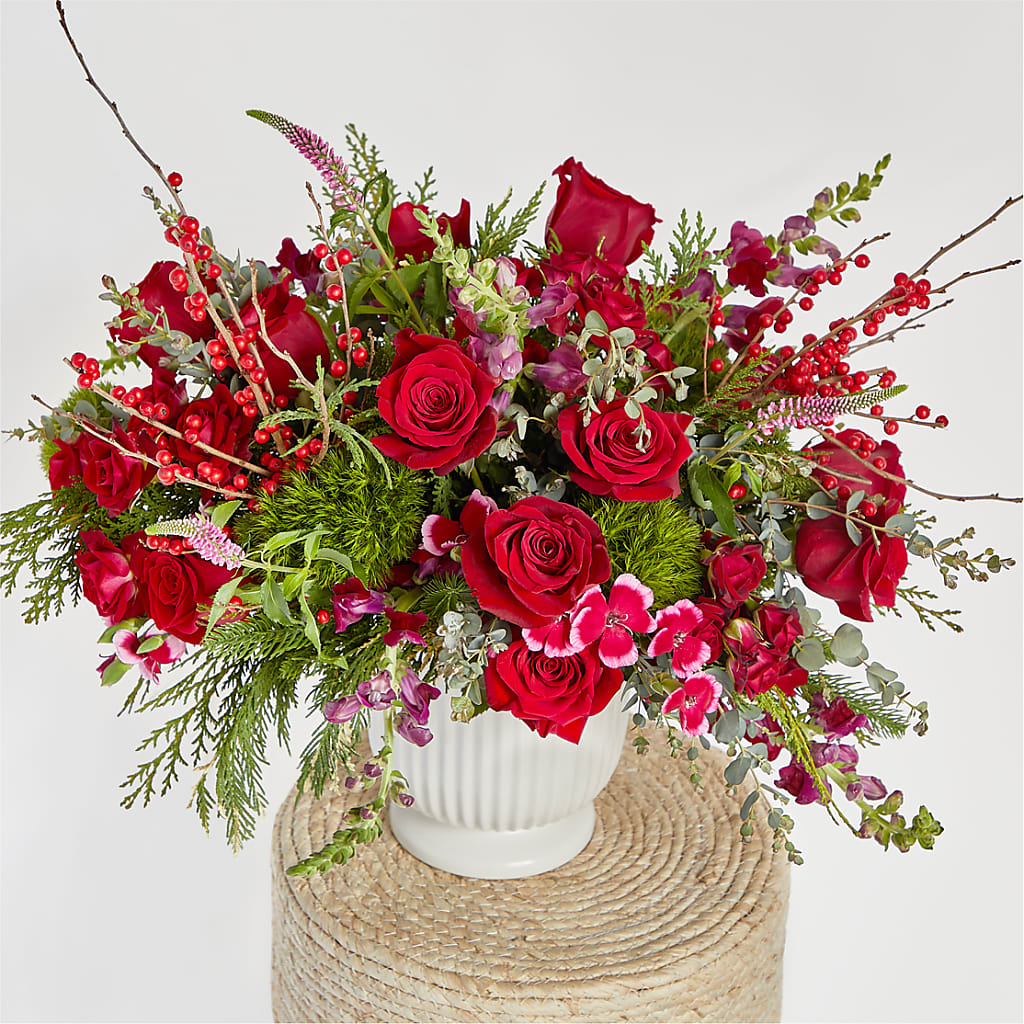 Big Red Bow Bouquet –  Fleuristerie Marie-chantal, Shawinigan PQ
