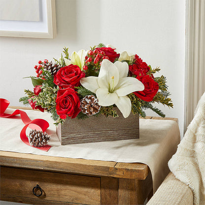 Snowy Wonderland Bouquet –  Fleuristerie Marie-chantal, Shawinigan PQ