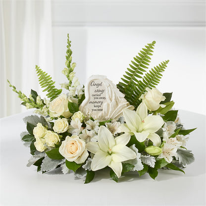 Holding You Close Arrangement –  Fleuristerie Marie-chantal, Shawinigan PQ