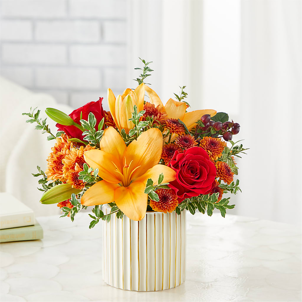 Scarlet Skies Bouquet –  Fleuristerie Marie-chantal, Shawinigan PQ