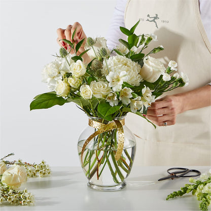 New Beginnings – A Florist Original –  Fleuristerie Marie-chantal, Shawinigan PQ