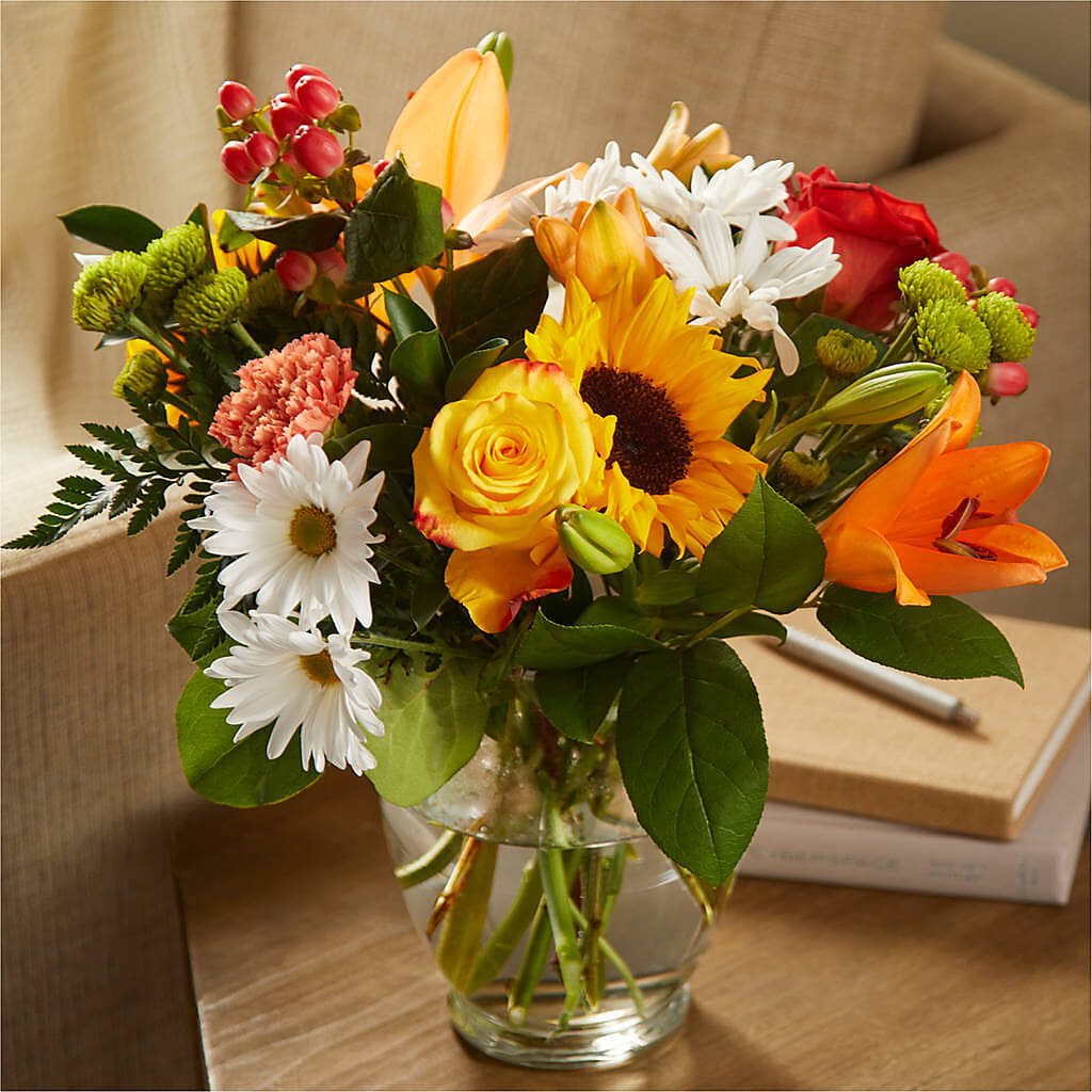 Fall Delight – A Florist Original –  Fleuristerie Marie-chantal, Shawinigan PQ