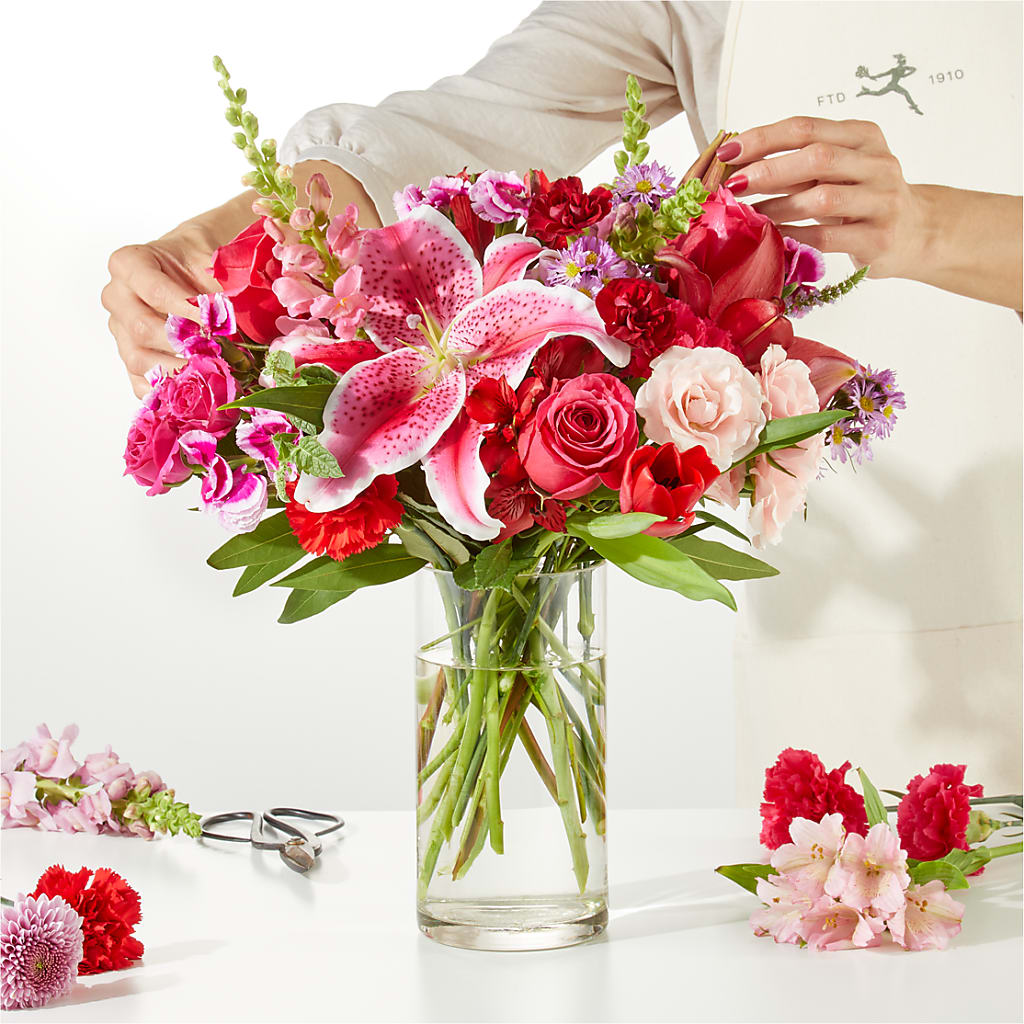 Together Forever - A Florist Original –  Fleuristerie Marie-chantal, Shawinigan PQ