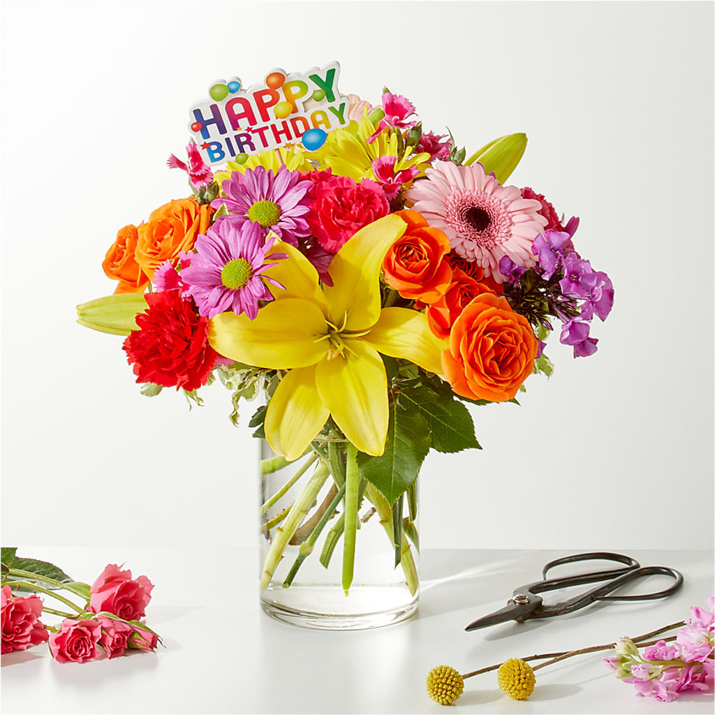 Cue the Confetti - A Florist Original –  Fleuristerie Marie-chantal, Shawinigan PQ