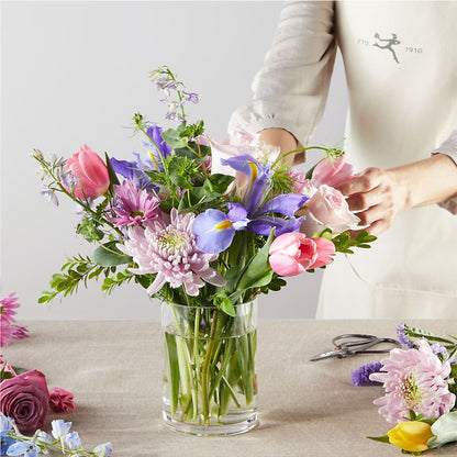 Pastel Tradition - A Florist Original –  Fleuristerie Marie-chantal, Shawinigan PQ