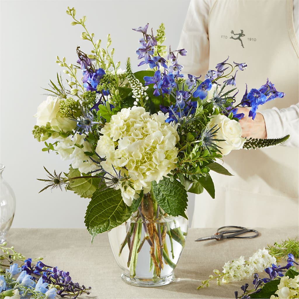 Festival of Lights – A Florist Original –  Fleuristerie Marie-chantal, Shawinigan PQ