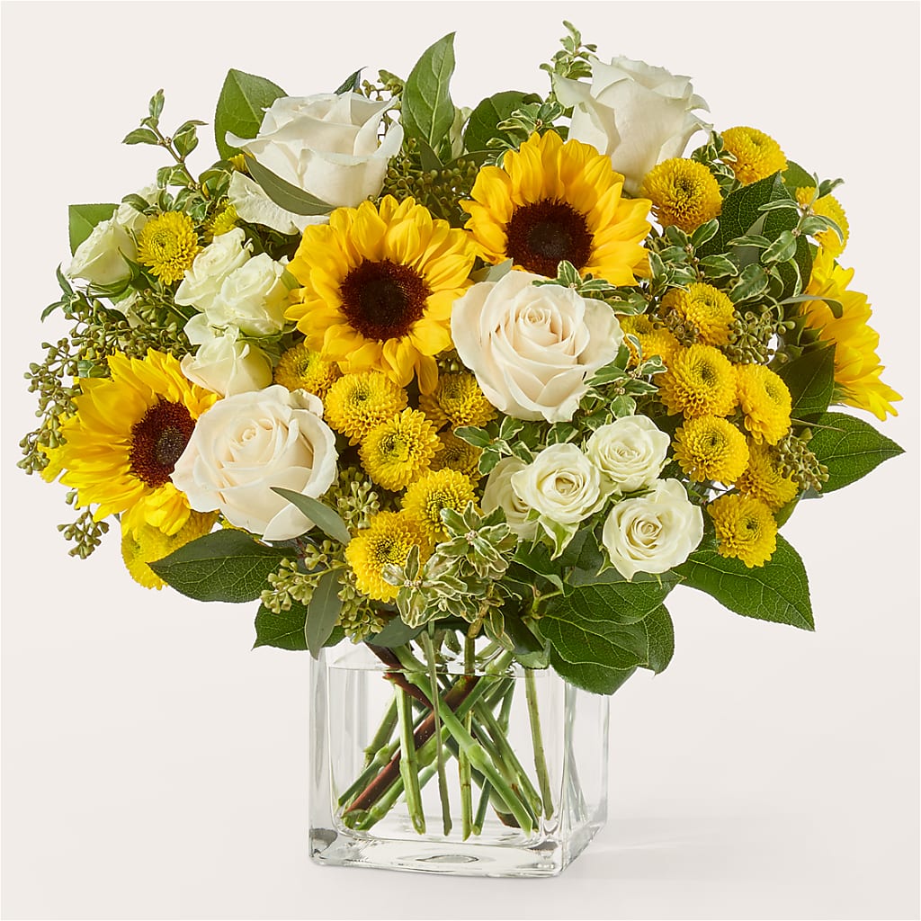 Luminous Morning Bouquet –  Fleuristerie Marie-chantal, Shawinigan PQ