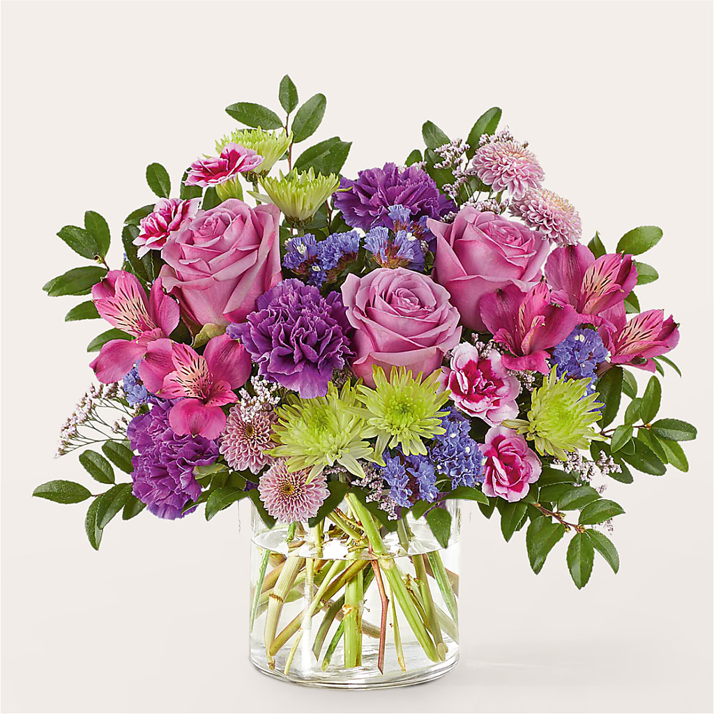 Glass Half Full Bouquet –  Fleuristerie Marie-chantal, Shawinigan PQ