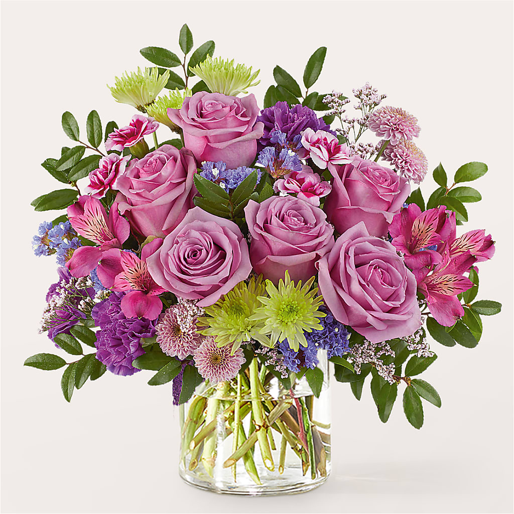 Glass Half Full Bouquet –  Fleuristerie Marie-chantal, Shawinigan PQ