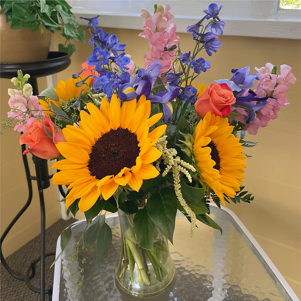 Rays of Life Bouquet –  Fleuristerie Marie-chantal, Shawinigan PQ