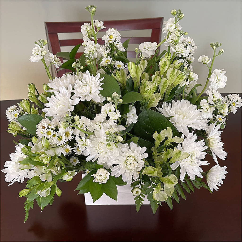 Eternal Affection Arrangement –  Fleuristerie Marie-chantal, Shawinigan PQ