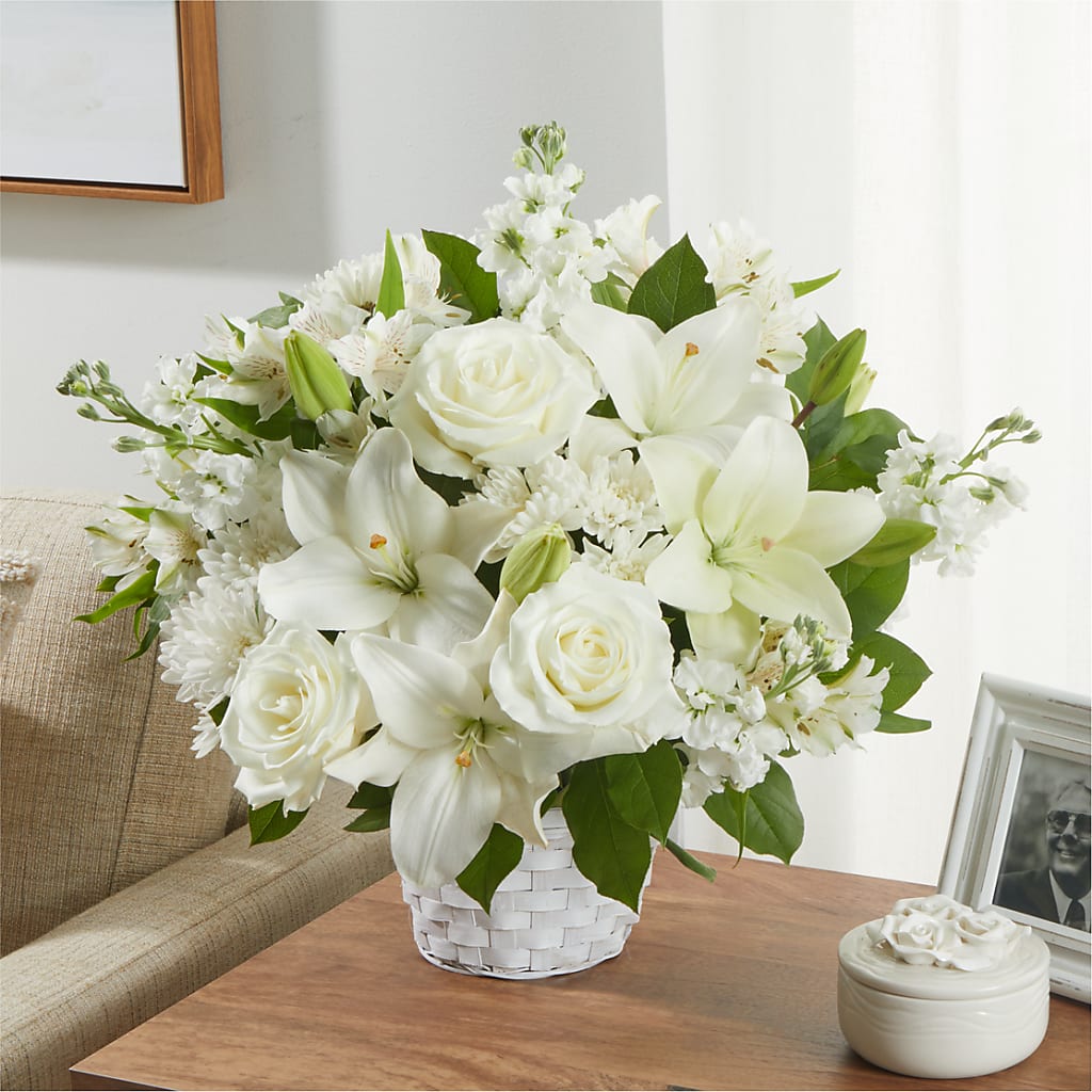 Peaceful Reflections Arrangement –  Fleuristerie Marie-chantal, Shawinigan PQ