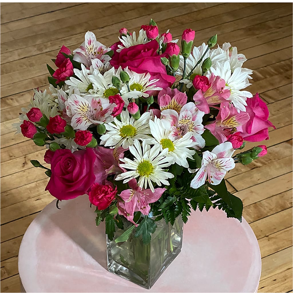 Sweet Surprises® Bouquet –  Fleuristerie Marie-chantal, Shawinigan PQ