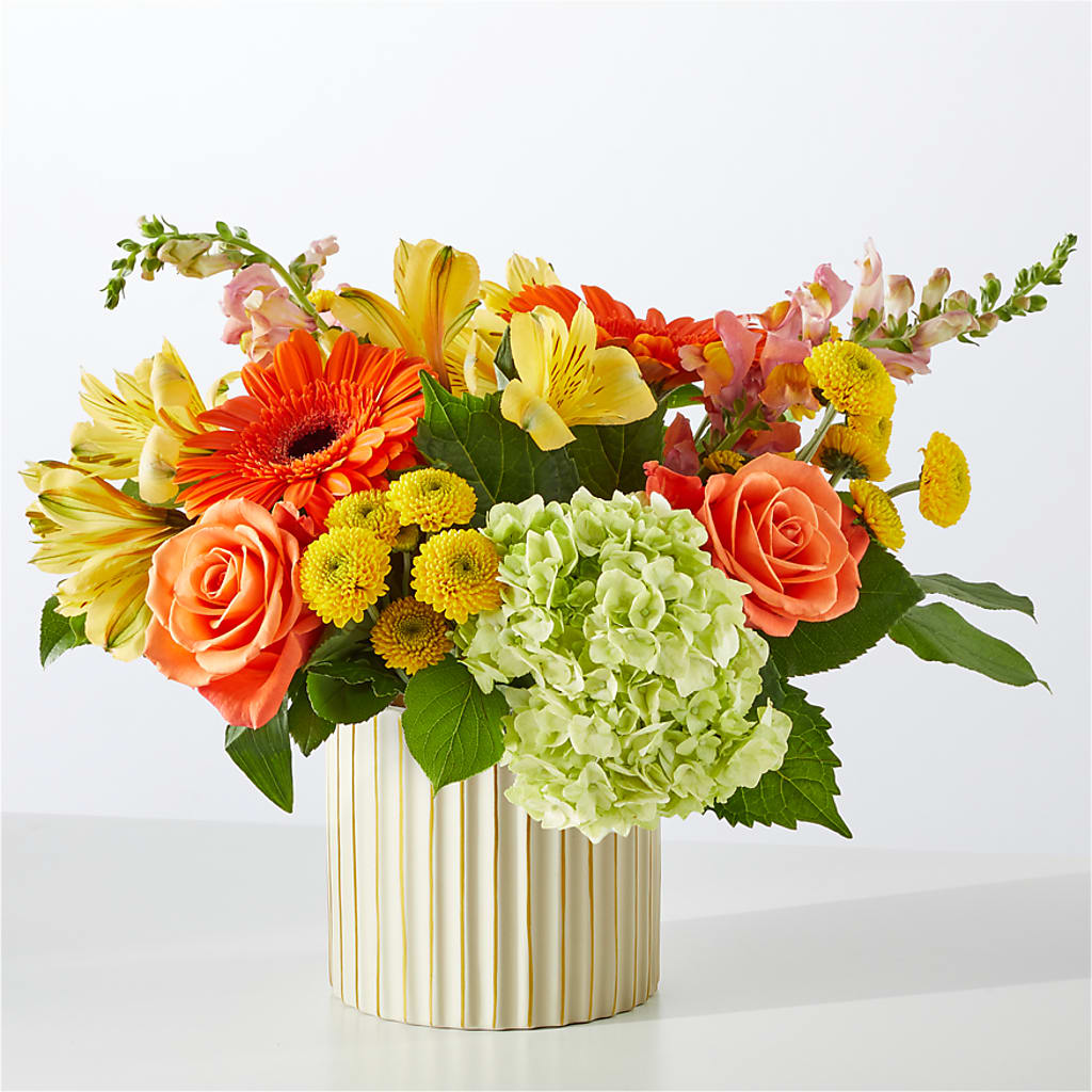 Autumn Sunshine Bouquet with Ivory Vase –  Fleuristerie Marie-chantal, Shawinigan PQ