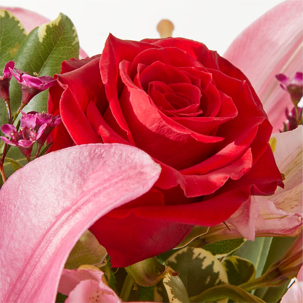 Lucky in Love Bouquet –  Fleuristerie Marie-chantal, Shawinigan PQ