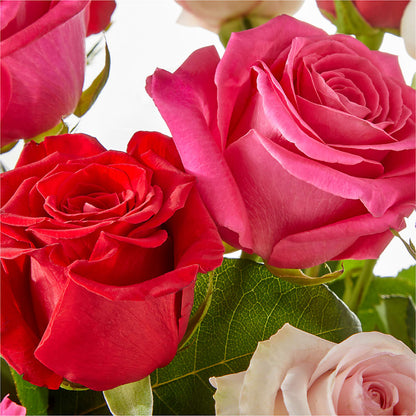 Charming Rose Bouquet –  Fleuristerie Marie-chantal, Shawinigan PQ