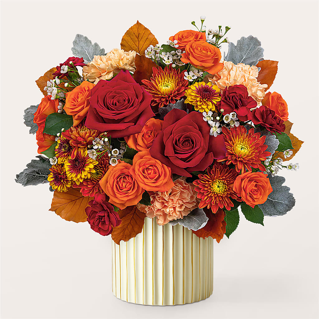 Merlot Bouquet with Ivory Vase –  Fleuristerie Marie-chantal, Shawinigan PQ