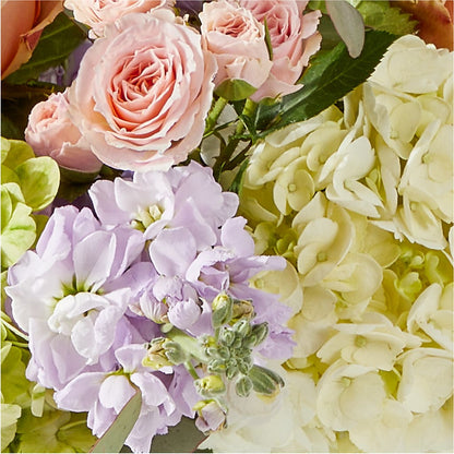 Porch Swing Bouquet –  Fleuristerie Marie-chantal, Shawinigan PQ