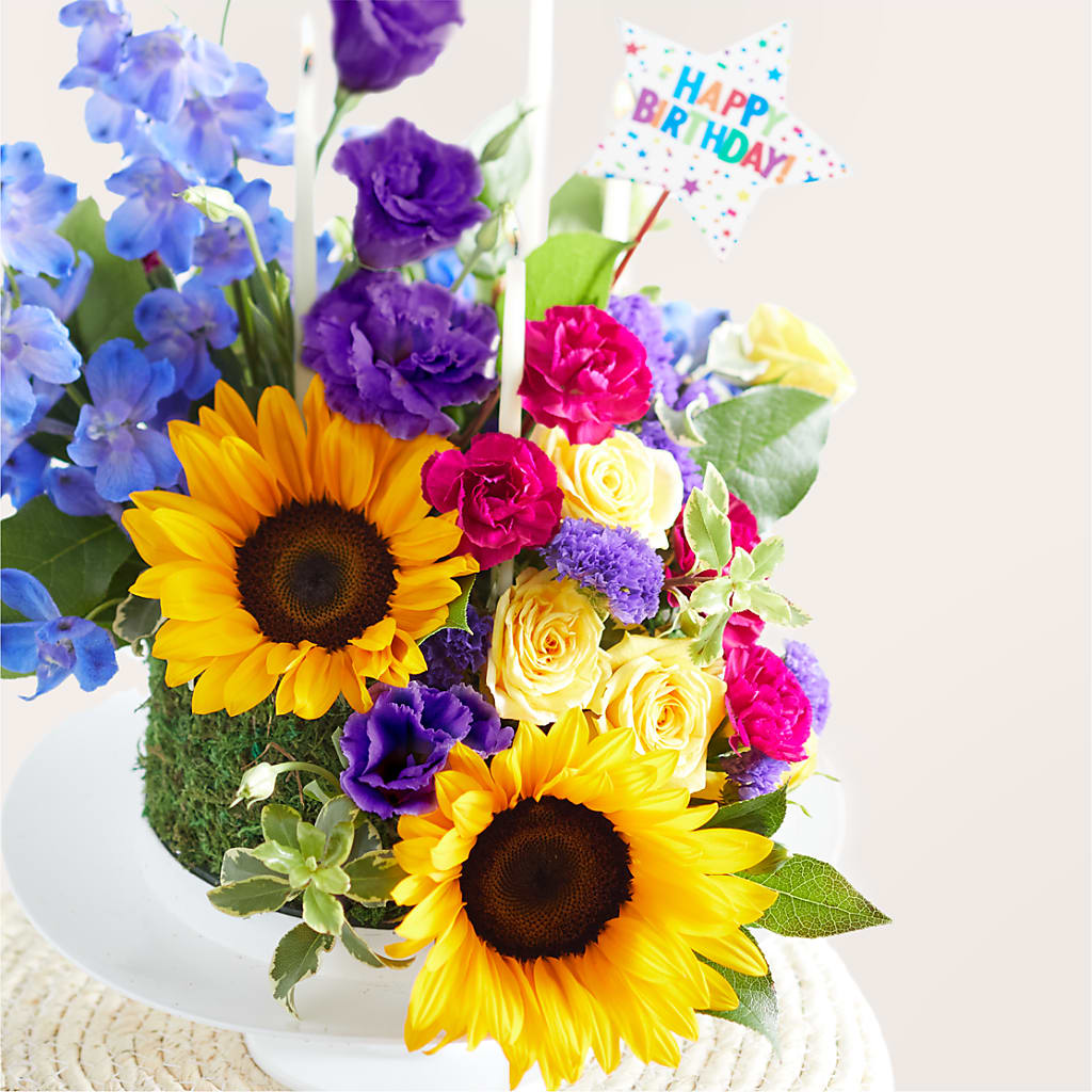 Star of the Day Floral Cake –  Fleuristerie Marie-chantal, Shawinigan PQ