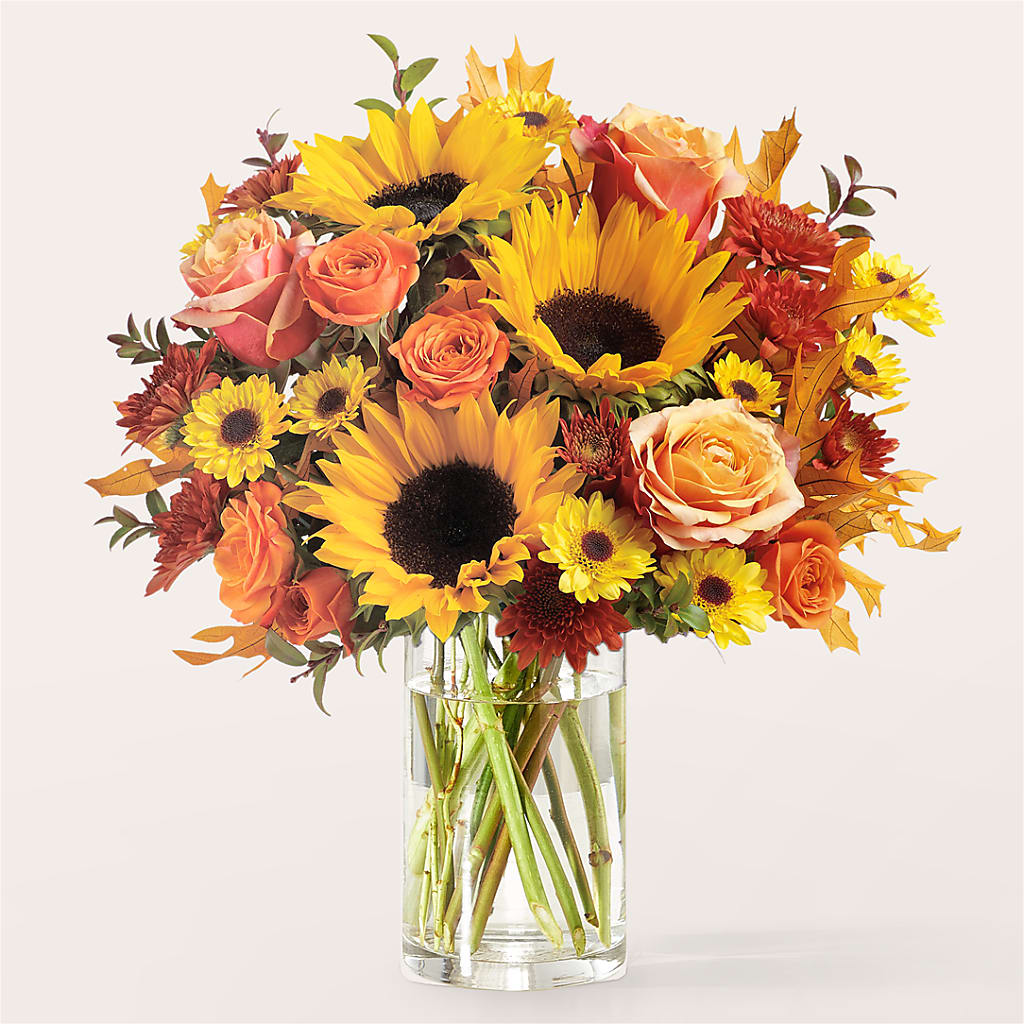Fluttering Foliage Bouquet –  Fleuristerie Marie-chantal, Shawinigan PQ