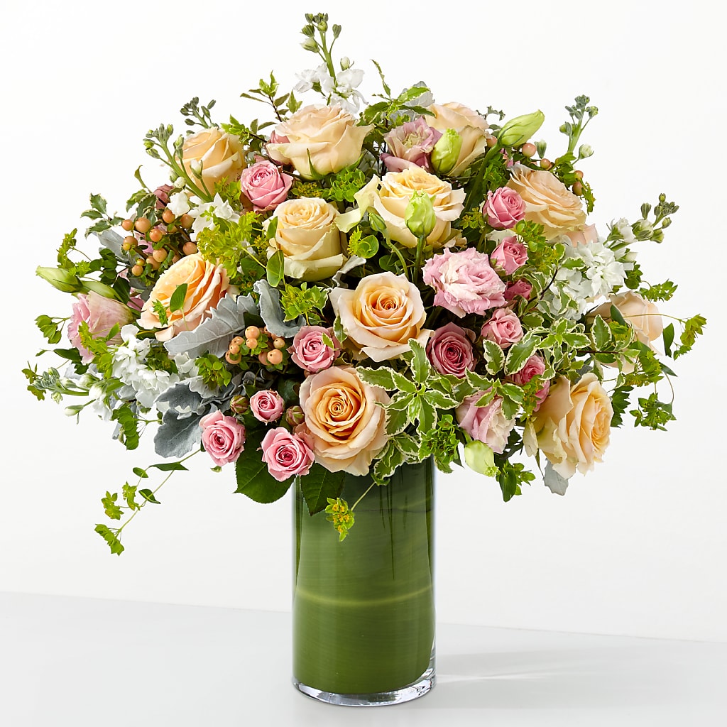 The Glamour Shot –  Fleuristerie Marie-chantal, Shawinigan PQ