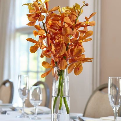 Orange Mokara Bud Vase –  Fleuristerie Marie-chantal, Shawinigan PQ